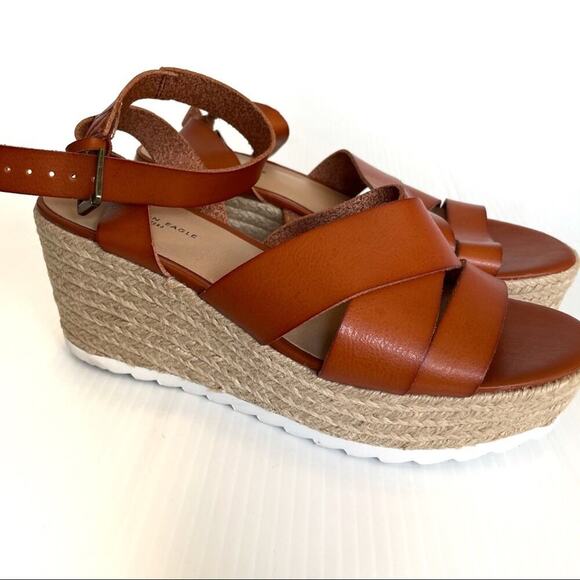 AE American Eagle Outfitters platform wedge sandal - Picture 1 of 10